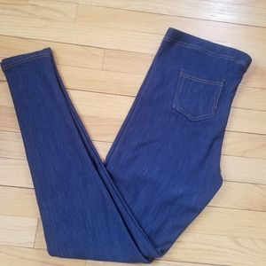 Blue Star Jeggings in bright Indigo Blue Denim